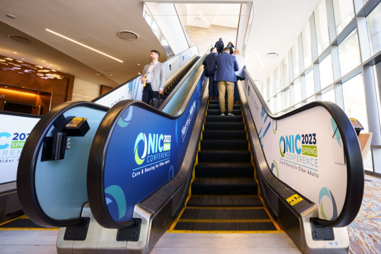 escalator2